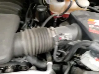 2021 Chevrolet Tahoe RST z VIN 1GNSKRKD6MR464619, wystawiony jako Copart lot #63763855 z przebiegiem 48 609 mil mil oraz Szkoda całkowita • Salvage title. Historia ofert i sprzedaży dostępna na DreamBid. Obrazek 15.