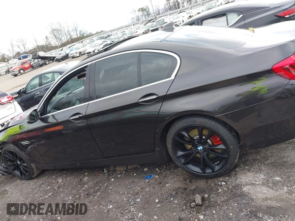 2014 BMW 5 Series 535i with VIN WBA5B1C51ED480639, listed as a IAAI auction lot 41257379 with Not Provided miles. Bid and sale history available at carsss.com. Image 14.