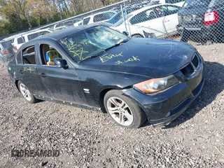 2008 BMW 3 Series 328i z VIN WBAVA33528KX84139, wystawiony jako IAAI lot #42146622 z przebiegiem Nie podano mil oraz . Historia ofert i sprzedaży dostępna na DreamBid. Obrazek 1.