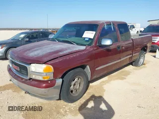 2000 GMC Sierra 1500 SLE z VIN 2GTEC19T6Y1170329, wystawiony jako IAAI lot #41832168 z przebiegiem 262 118 mil mil oraz . Historia ofert i sprzedaży dostępna na DreamBid. Obrazek 2.
