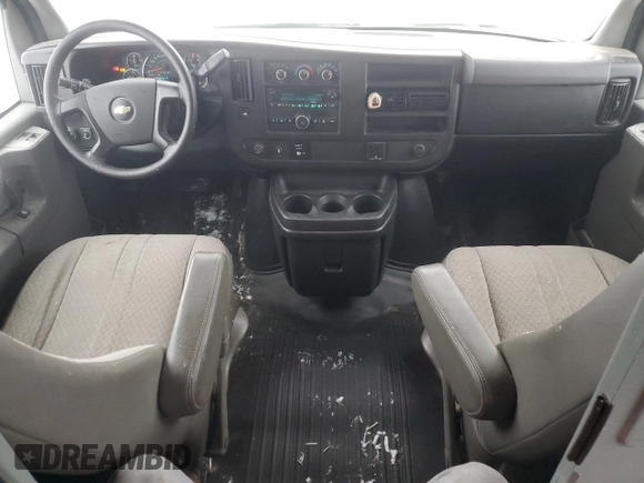 2015 Chevrolet Express Cargo with VIN 1GCWGFCF2F1176687, listed as a Copart auction lot 44706785 with 131,216 mi miles and Salvage title. Bid and sale history available at DreamBid. Image 8.