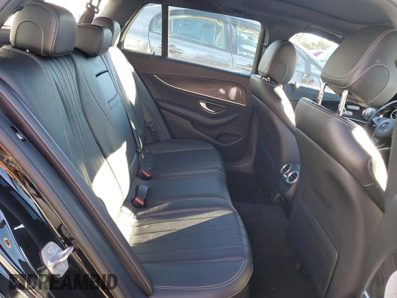 2017 Mercedes-Benz E-Class E 400 Luxury with VIN WDDZH6GB6HA137367, listed as a Copart auction lot 86513874 with 139,886 mi miles and Salvage Title. Bid and sale history available at carsss.com. Image 10.