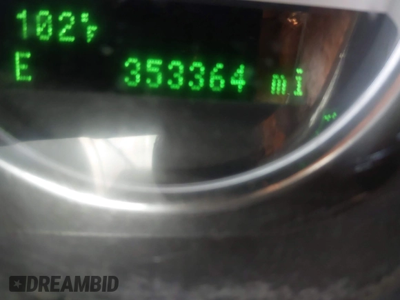 2007 Ford F-150 XLT z VIN 1FTPW14V77FA10766, wystawiony jako IAAI lot #42463695 z przebiegiem 353 364 mil mil oraz . Historia ofert i sprzedaży dostępna na DreamBid. Obrazek 7.