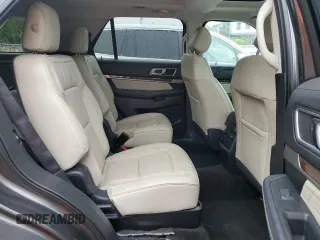 2016 Ford Explorer Platinum z VIN 1FM5K8HT9GGB76930, wystawiony jako Copart lot #56923465 z przebiegiem 141 811 mil mil oraz Szkoda całkowita • Salvage title. Historia ofert i sprzedaży dostępna na DreamBid. Obrazek 11.