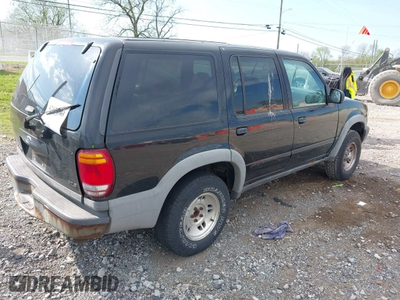 1999 Ford Explorer XL z VIN 1FMZU34X2XUA06174, wystawiony jako IAAI lot #42071003 z przebiegiem 126 220 mil mil oraz . Historia ofert i sprzedaży dostępna na DreamBid. Obrazek 4.