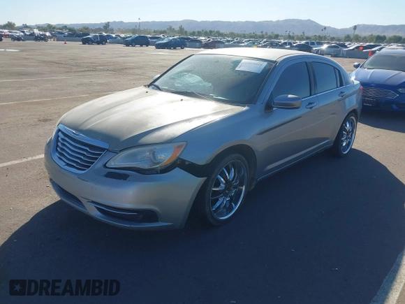 2014 Chrysler 200 LX with VIN 1C3CCBAB3EN210784, listed as a IAAI auction lot 40809915 with 177,513 mi miles. Bid and sale history available at carsss.com. Image 2.