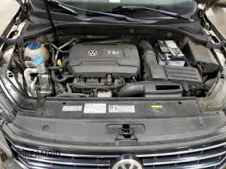 2016 Volkswagen Passat SE z VIN 1VWBT7A30GC022491, wystawiony jako Copart lot #85532264 z przebiegiem 157 602 mil mil oraz Szkoda całkowita • Salvage title. Historia ofert i sprzedaży dostępna na DreamBid. Obrazek 13.