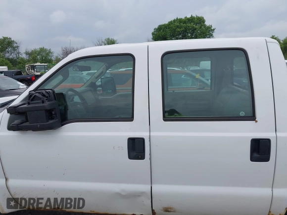 2008 Ford F-250 XL with VIN 1FTSW215X8EC30902, listed as a IAAI auction lot 42683681 with 197,476 mi miles and . Bid and sale history available at DreamBid. Image 14.