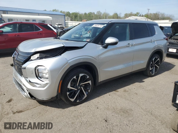 2023 Mitsubishi Outlander SE z VIN JA4J4UA8XPZ030868, wystawiony jako Copart lot #54826715 z przebiegiem 48 777 mil mil oraz Szkoda całkowita • Salvage title. Historia ofert i sprzedaży dostępna na DreamBid. Obrazek 1.