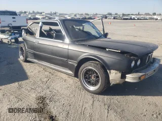 1984 BMW 3 Series 325e z VIN WBAAB5402E1002031, wystawiony jako Copart lot #72086004 z przebiegiem 866 397 mil mil oraz Szkoda całkowita • Salvage title. Historia ofert i sprzedaży dostępna na DreamBid. Obrazek 4.
