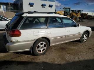 1999 Subaru Legacy Outback z VIN 4S3BG6857X7659668, wystawiony jako Copart lot #48240725 z przebiegiem 140 132 mil mil oraz Szkoda całkowita • Salvage title. Historia ofert i sprzedaży dostępna na DreamBid. Obrazek 3.