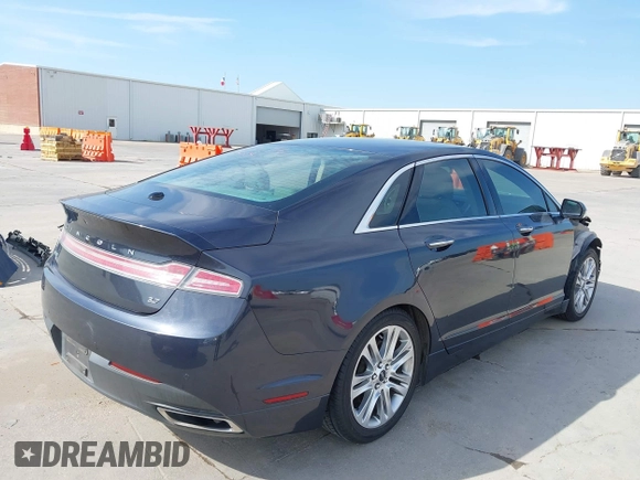 2014 Lincoln MKZ with VIN 3LN6L2GK7ER819756, listed as a IAAI auction lot 42242399 with 140,483 mi miles and . Bid and sale history available at DreamBid. Image 4.