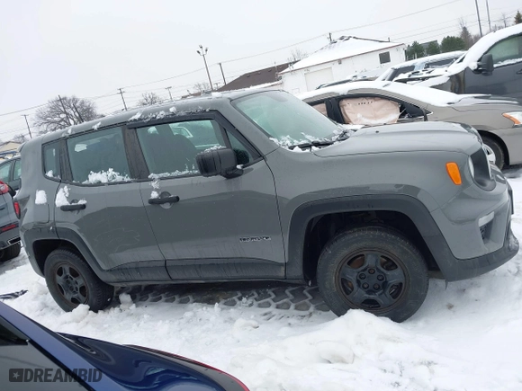 2019 Jeep Renegade Sport with VIN ZACNJBABXKPK60642, listed as a IAAI auction lot 41452809 with 104,131 mi miles. Bid and sale history available at carsss.com. Image 13.
