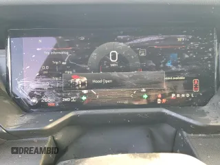 2024 GMC Acadia AWD AT4 z VIN 1GKENPKS7RJ174495, wystawiony jako Copart lot #82187344 z przebiegiem Nie podano mil oraz Szkoda całkowita • Salvage title. Historia ofert i sprzedaży dostępna na DreamBid. Obrazek 9.