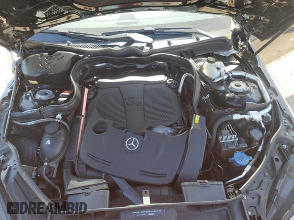 2015 Mercedes-Benz E 350 Luxury z VIN WDDHF8JB2FB099116, wystawiony jako Copart lot #56464985 z przebiegiem 122 123 mil mil oraz Szkoda całkowita • Salvage title. Historia ofert i sprzedaży dostępna na DreamBid. Obrazek 11.