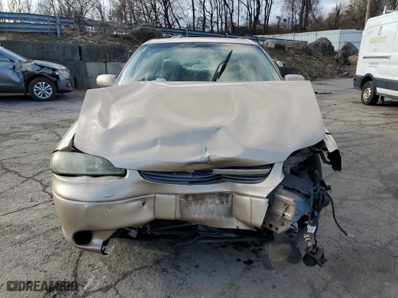 2001 Chevrolet Malibu LS with VIN 1G1NE52J516119440, listed as a Copart auction lot 88232735 with 0 mi miles and Salvage Title. Bid and sale history available at carsss.com. Image 5.