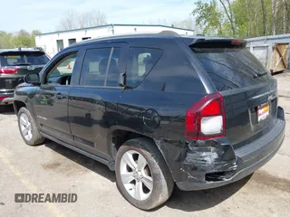 2016 Jeep Compass Sport with VIN 1C4NJCBA2GD641289, listed as a IAAI auction lot 42212542 with 121,447 mi miles and . Bid and sale history available at DreamBid. Image 3.