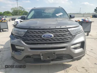 2022 Ford Explorer XLT with VIN 1FMSK7DH8NGB34292, listed as a Copart auction lot 53643735 with 55,726 mi miles and Salvage Title. Bid and sale history available at carsss.com. Image 5.