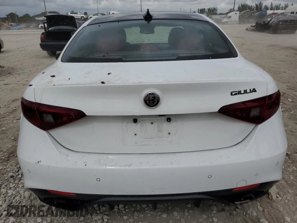 2019 Alfa Romeo Giulia Sport with VIN ZARFAMAN4K7612887, listed as a Copart auction lot 77937084 with 40,167 mi miles and Salvage Title. Bid and sale history available at carsss.com. Image 6.