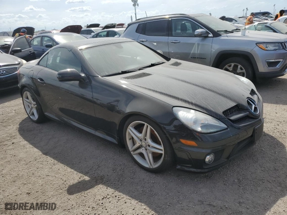 2011 Mercedes-Benz SLK-Class SLK 300 with VIN WDBWK5EA3BF242184, listed as a Copart auction lot 75091984 with NaN miles and Non Repairable. Bid and sale history available at carsss.com. Image 4.