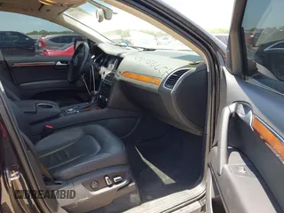 2013 Audi Q7 Premium Plus with VIN WA1LGAFEXDD004132, listed as a IAAI auction lot 42775622 with 129,227 mi miles and . Bid and sale history available at DreamBid. Image 5.