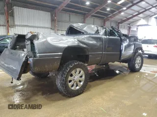 2001 Dodge 2500 z VIN 3B7KF23681G728181, wystawiony jako Copart lot #54211935 z przebiegiem 257 639 mil mil oraz Szkoda całkowita • Salvage title. Historia ofert i sprzedaży dostępna na DreamBid. Obrazek 3.