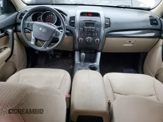 2011 Kia Sorento LX with VIN 5XYKTCA17BG014936, listed as a Copart auction lot 51420305 with 190,082 mi miles and Clean Title. Bid and sale history available at DreamBid. Image 8.