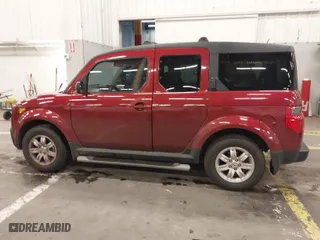 2007 Honda Element EX with VIN 5J6YH287X7L015066, listed as a IAAI auction lot 41200469 with 202,213 mi miles. Bid and sale history available at carsss.com. Image 14.