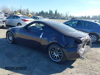 2008 Nissan 350Z with VIN JN1BZ34D98M701978, listed as a IAAI auction lot 41705506 with 114,301 mi miles. Bid and sale history available at carsss.com. Image 3.