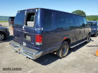 2005 Ford Econoline Wagon XL with VIN 1FBSS31S25HA55342, listed as a Copart auction lot 57379424 with 152,316 mi miles and Non Repairable. Bid and sale history available at carsss.com. Image 3.