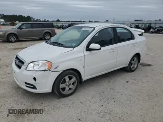 2007 Chevrolet Aveo LT z VIN KL1TG566X7B046104, wystawiony jako Copart lot #88252535 z przebiegiem 193 095 mil mil oraz Szkody całkowita. Historia ofert i sprzedaży dostępna na DreamBid. Obrazek 1.