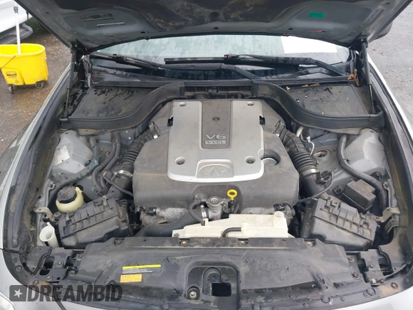 2009 Infiniti G37 Journey with VIN JNKCV61E79M308945, listed as a IAAI auction lot 42059939 with 195,306 mi miles and . Bid and sale history available at carsss.com. Image 10.
