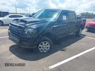 2004 Ford F-150 XLT z VIN 1FTPW14514KA67581, wystawiony jako IAAI lot #42634951 z przebiegiem 191 175 mil mil oraz . Historia ofert i sprzedaży dostępna na DreamBid. Obrazek 2.