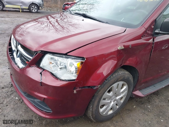 2018 Dodge Grand Caravan SE with VIN 2C4RDGBG2JR337890, listed as a IAAI auction lot 41967253 with 117,564 mi miles. Bid and sale history available at carsss.com. Image 17.