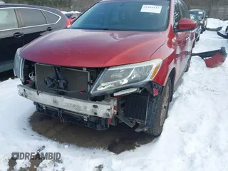 2014 Nissan Pathfinder Platinum with VIN 5N1AR2MM0EC688604, listed as a IAAI auction lot 41434433 with 131,142 mi miles and . Bid and sale history available at DreamBid. Image 6.