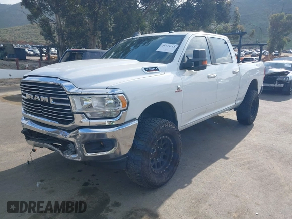 2019 Ram 2500 Lone Star with VIN 3C6UR5DL7KG544980, listed as a IAAI auction lot 41933163 with 184,151 mi miles and . Bid and sale history available at DreamBid. Image 2.