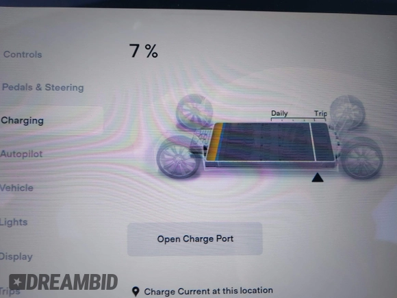 2017 Tesla Model S 60 with VIN 5YJSA1E19HF186227, listed as a IAAI auction lot 41888015 with 105,510 mi miles and . Bid and sale history available at DreamBid. Image 18.