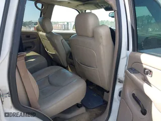 2005 Chevrolet Tahoe Z71 with VIN 1GNEK13T65R245407, listed as a IAAI auction lot 41731773 with 1 mi miles. Bid and sale history available at carsss.com. Image 8.