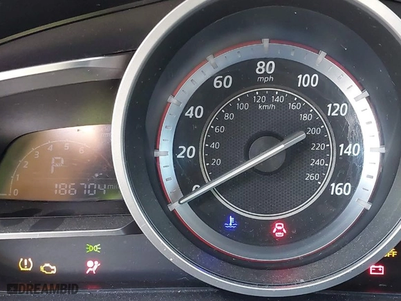 2015 Mazda Mazda3 i Touring with VIN 3MZBM1V78FM155441, listed as a IAAI auction lot 41266397 with 186,704 mi miles. Bid and sale history available at carsss.com. Image 14.