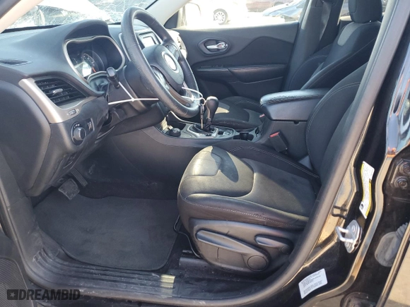 2016 Jeep Cherokee Sport with VIN 1C4PJMAS4GW282878, listed as a Copart auction lot 46786845 with 123,073 mi miles and Salvage Title. Bid and sale history available at carsss.com. Image 7.