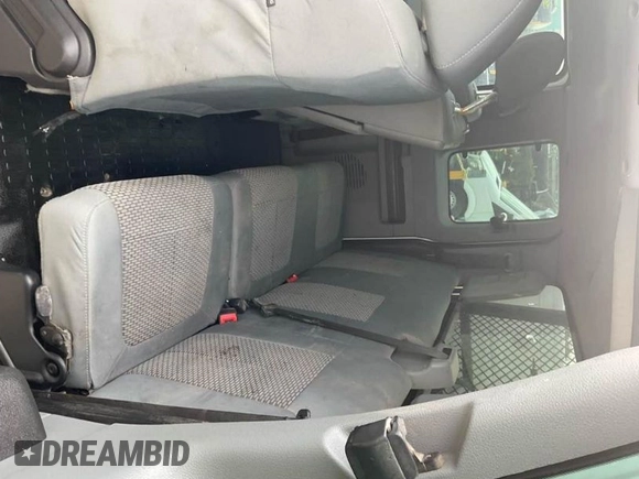 2015 Ford F-250 XLT with VIN 1FT7X2B63FED31349, listed as a IAAI auction lot 42079273 with 197,138 mi miles and . Bid and sale history available at DreamBid. Image 1.