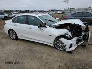 2023 BMW 3 Series 330e xDrive with VIN 3MW39FS07P8D25745, listed as a Copart auction lot 71863424 with 8,304 mi miles and Salvage Title. Bid and sale history available at carsss.com. Image 4.