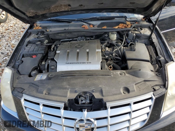 2011 Cadillac DTS z VIN 1G6KA5E69BU102492, wystawiony jako Copart lot #79293954 z przebiegiem 182 372 mil mil oraz Szkoda całkowita • Salvage title. Historia ofert i sprzedaży dostępna na DreamBid. Obrazek 12.