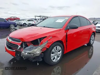 2015 Chevrolet Cruze LS z VIN 1G1PA5SH8F7130466, wystawiony jako IAAI lot #41788830 z przebiegiem 147 283 mil mil oraz . Historia ofert i sprzedaży dostępna na DreamBid. Obrazek 6.
