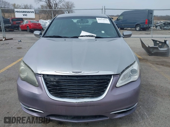 2014 Chrysler 200 Limited with VIN 1C3CCBCG6EN136043, listed as a IAAI auction lot 41974434 with 169,184 mi miles. Bid and sale history available at carsss.com. Image 13.