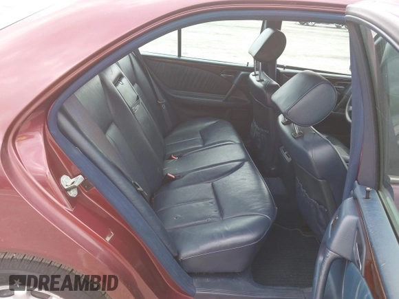 1996 Mercedes-Benz E 320 with VIN WDBJF55F1TJ014578, listed as a IAAI auction lot 41939599 with 115,461 mi miles and . Bid and sale history available at DreamBid. Image 8.