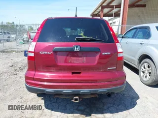 2011 Honda CR-V SE with VIN 5J6RE4H48BL123581, listed as a IAAI auction lot 42073473 with 241,805 mi miles. Bid and sale history available at carsss.com. Image 16.