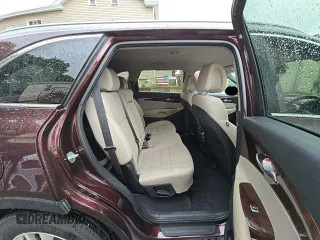 2016 Kia Sorento LX z VIN 5XYPGDA56GG003372, wystawiony jako Copart lot #58873935 z przebiegiem 121 352 mil mil oraz Czysty tytuł • Clean title. Historia ofert i sprzedaży dostępna na DreamBid. Obrazek 6.