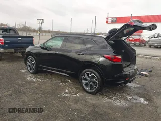 2020 Chevrolet Blazer RS z VIN 3GNKBERS4LS647266, wystawiony jako IAAI lot #41830369 z przebiegiem 79 098 mil mil oraz . Historia ofert i sprzedaży dostępna na DreamBid. Obrazek 3.