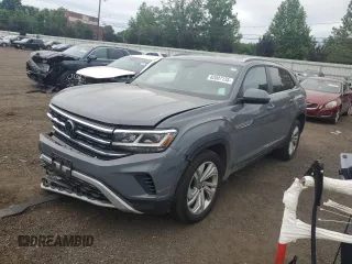 2020 Volkswagen Atlas SE with VIN 1V21E2CA2LC217394, listed as a Copart auction lot 62007135 with 150,599 mi miles and Salvage title. Bid and sale history available at DreamBid. Image 1.